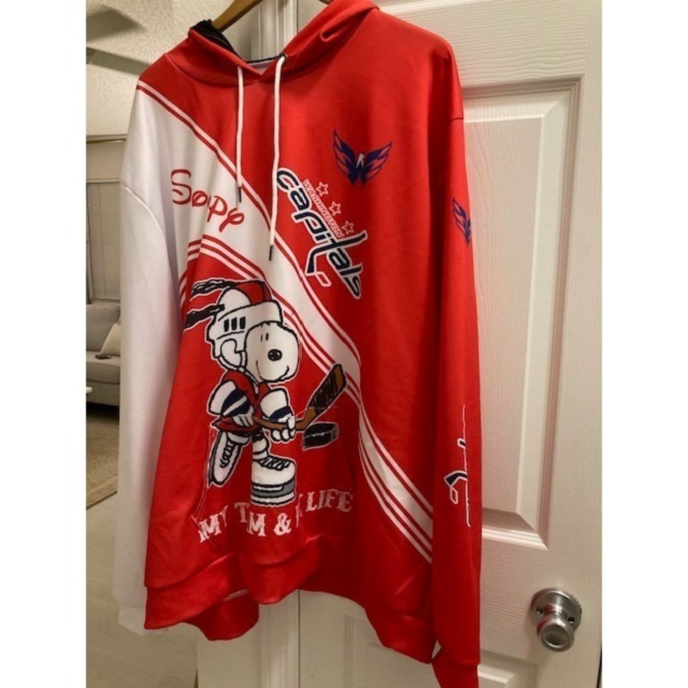 Hard to Find Unisex Washington Capitals w/ Snoopy  Hoodie NHL Size 4X